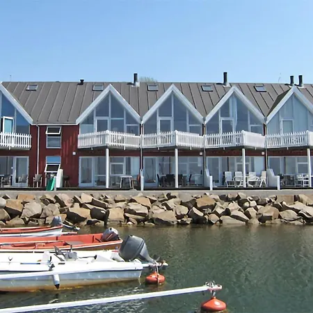 Stunning In With 2 Bedrooms And Wifi Hasle